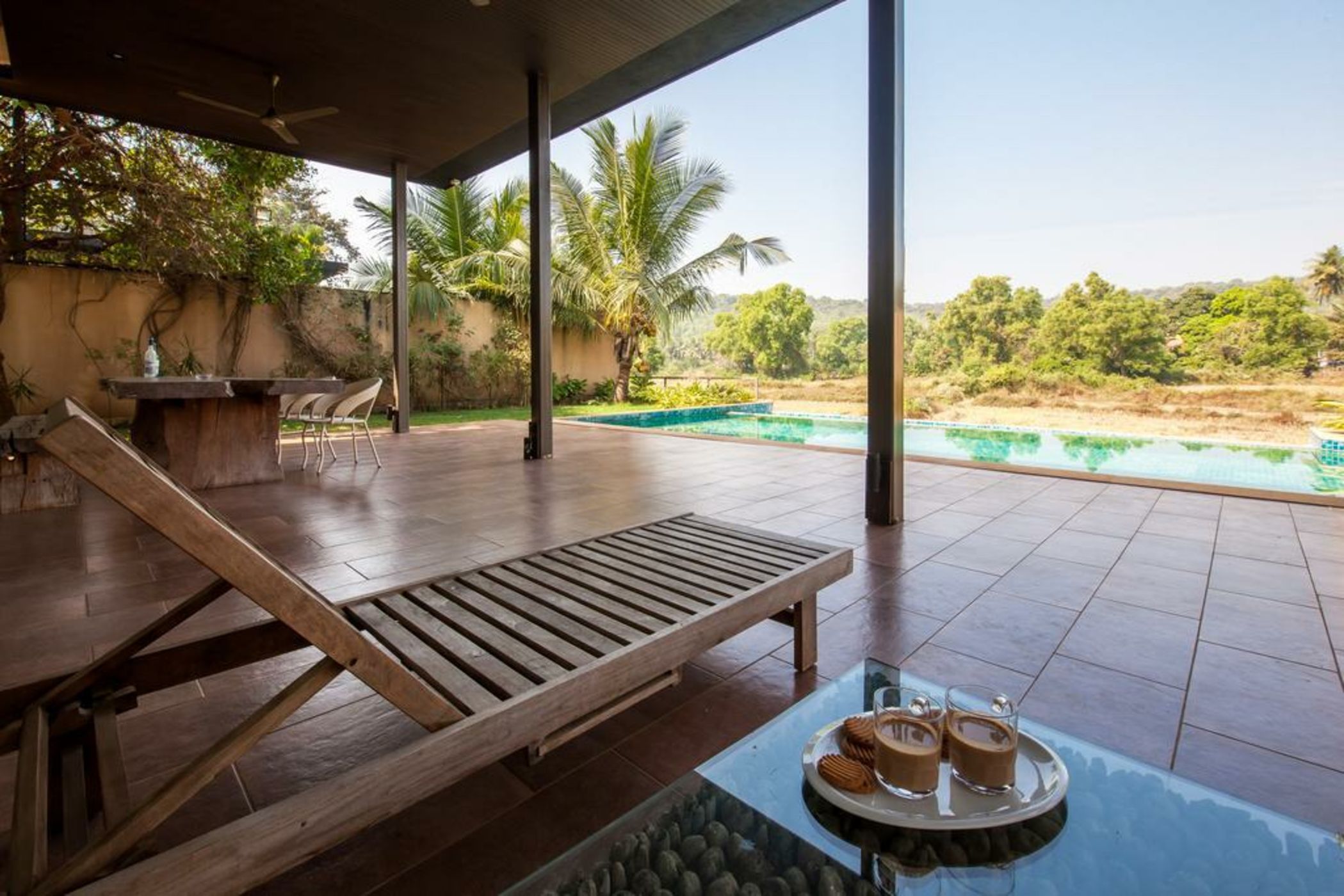 Bella Antlia by Vista Rooms