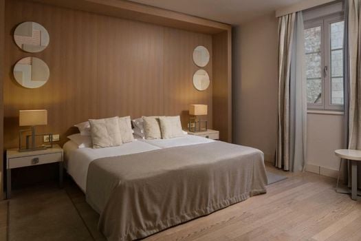 Art Hotel Kalelarga