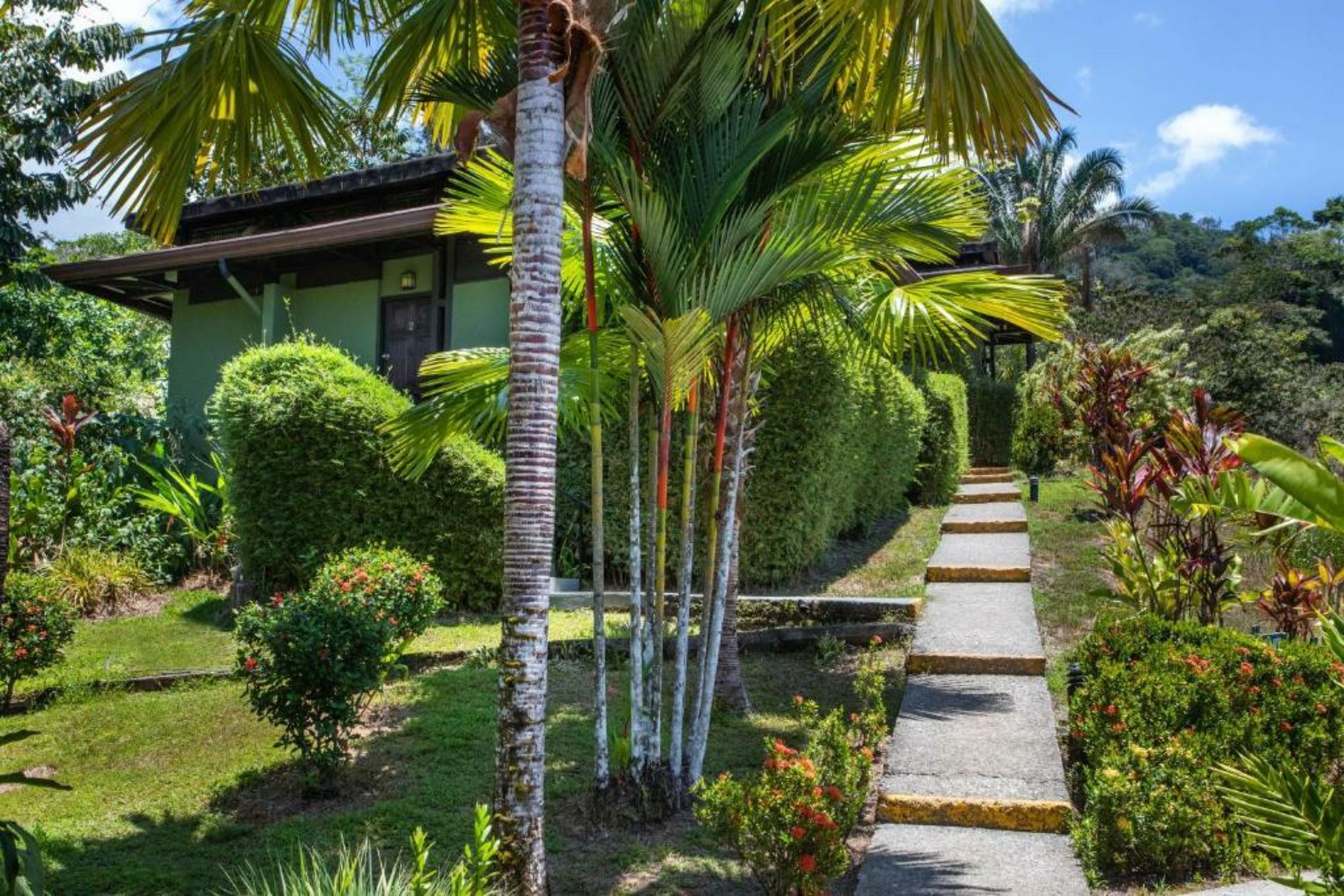 Tiki Villas Rainforest Lodge - Adults Only