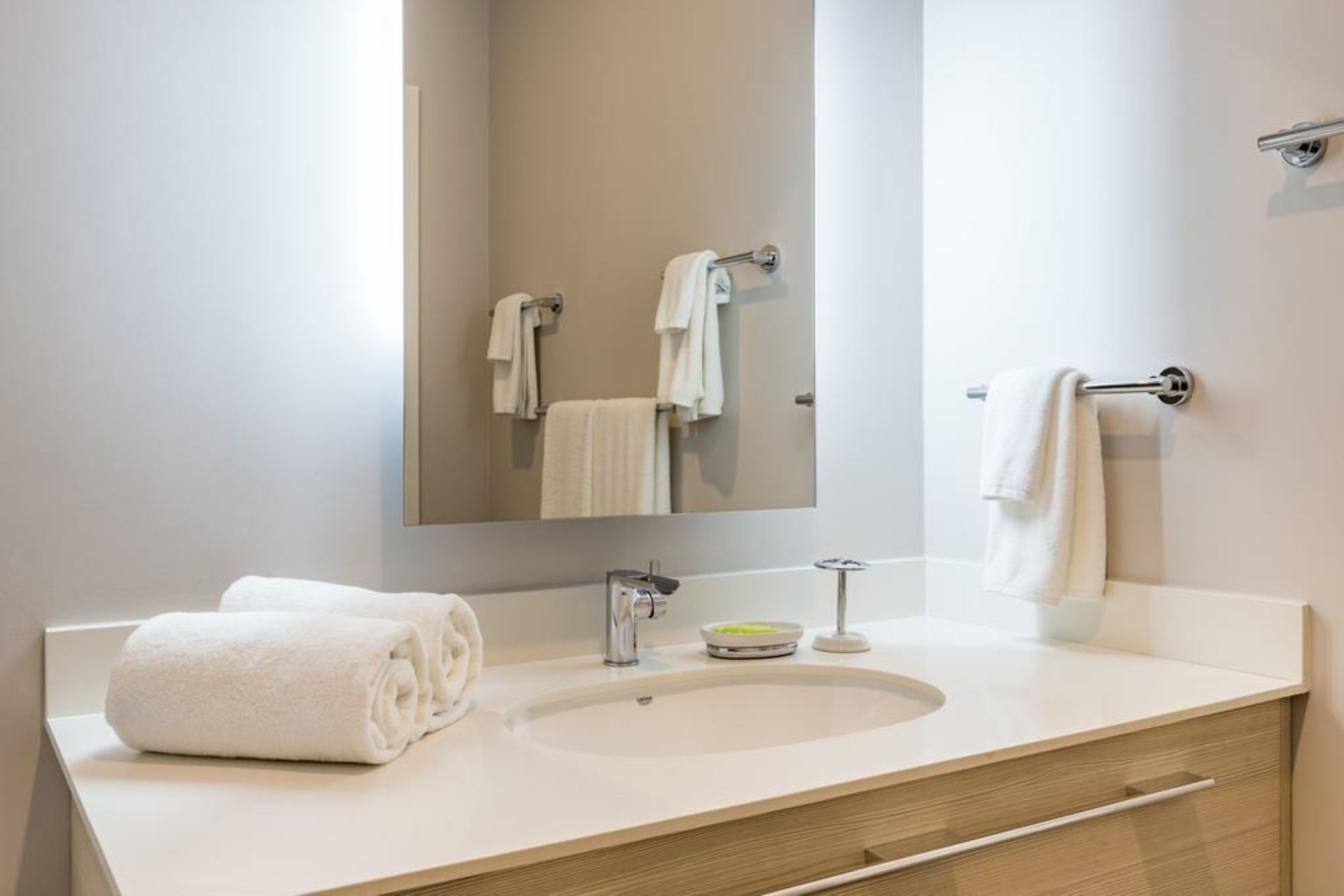 Elan at Ballena Beach