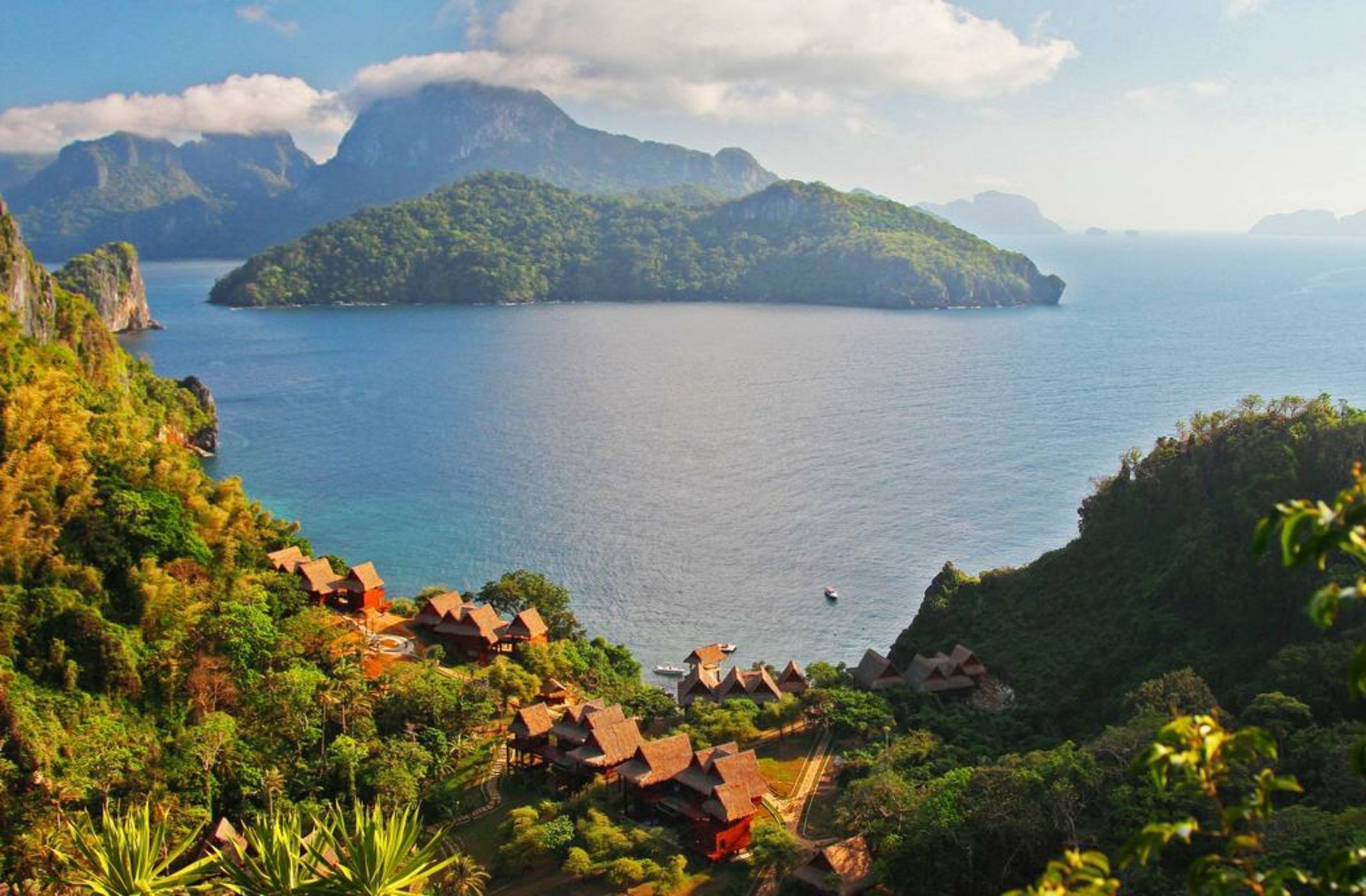 Cauayan Island Resort and Spa