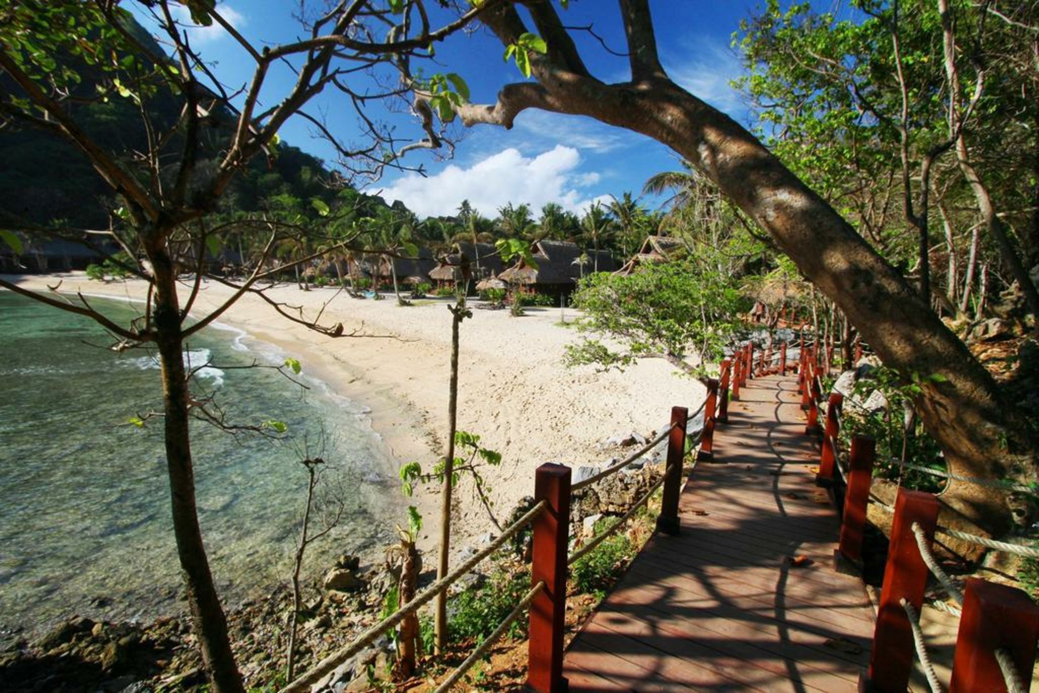 Cauayan Island Resort and Spa