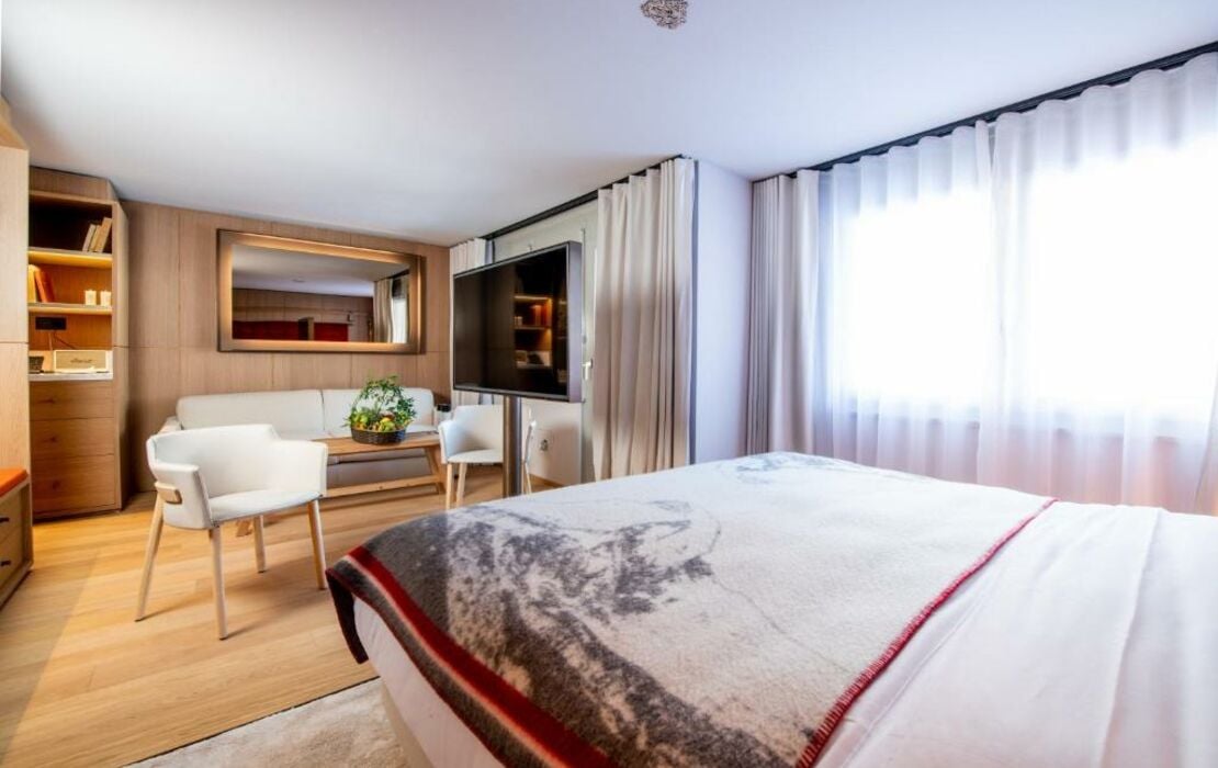 Schweizerhof Zermatt - a Small Luxury Hotel, a Design Boutique Hotel ...