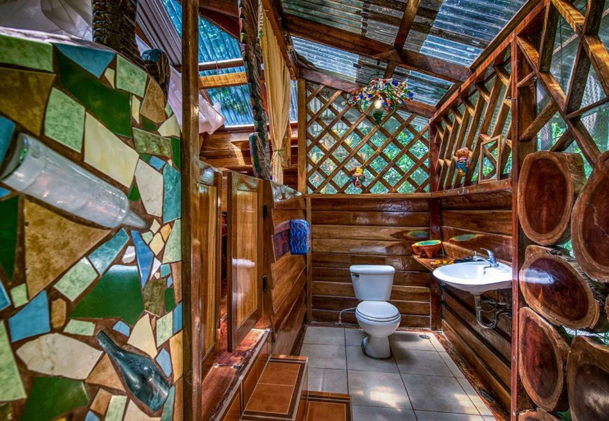 Congo Bongo EcoVillage Costa Rica