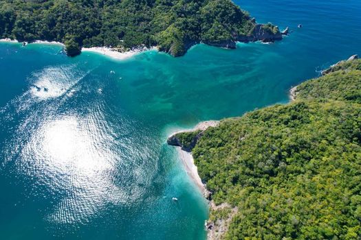 Isla Chiquita Glamping Hotel