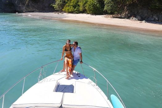 Isla Chiquita Glamping Hotel