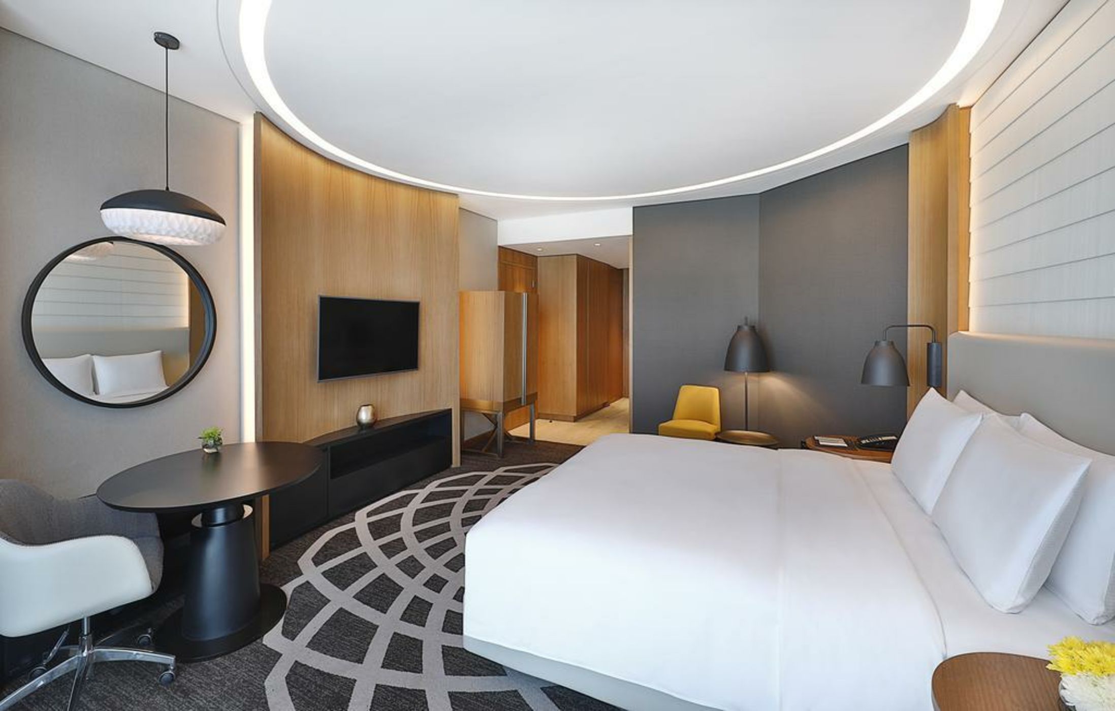 DoubleTree by Hilton Dubai - Business Bay
