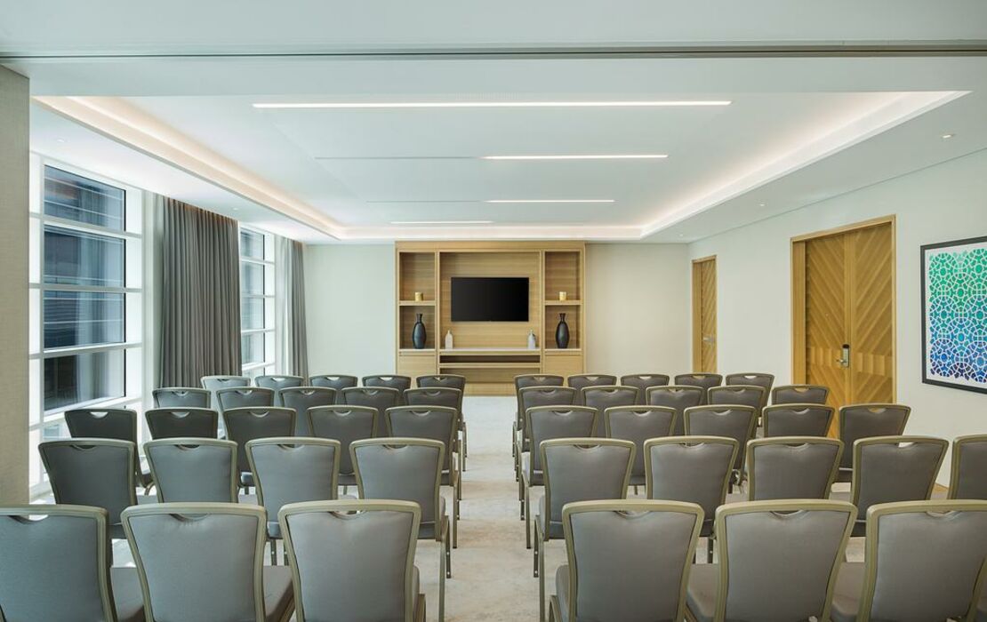 DoubleTree by Hilton Dubai - Business Bay