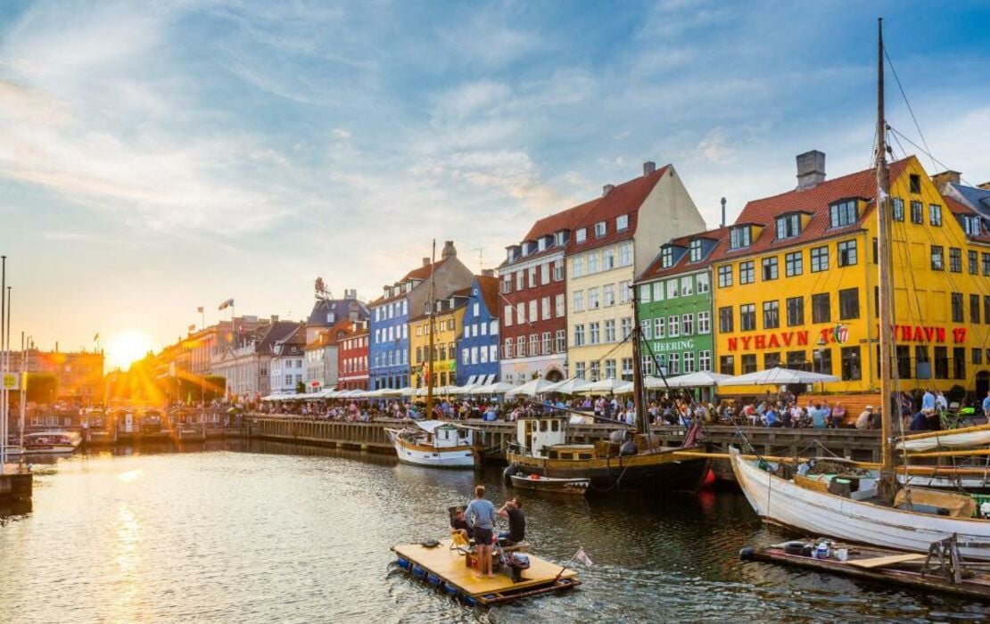 citizenM Copenhagen Radhuspladsen, a Design Boutique Hotel Copenhagen