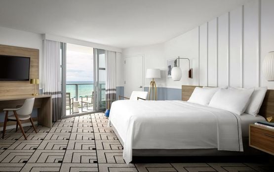 Cadillac Hotel & Beach Club, Autograph Collection