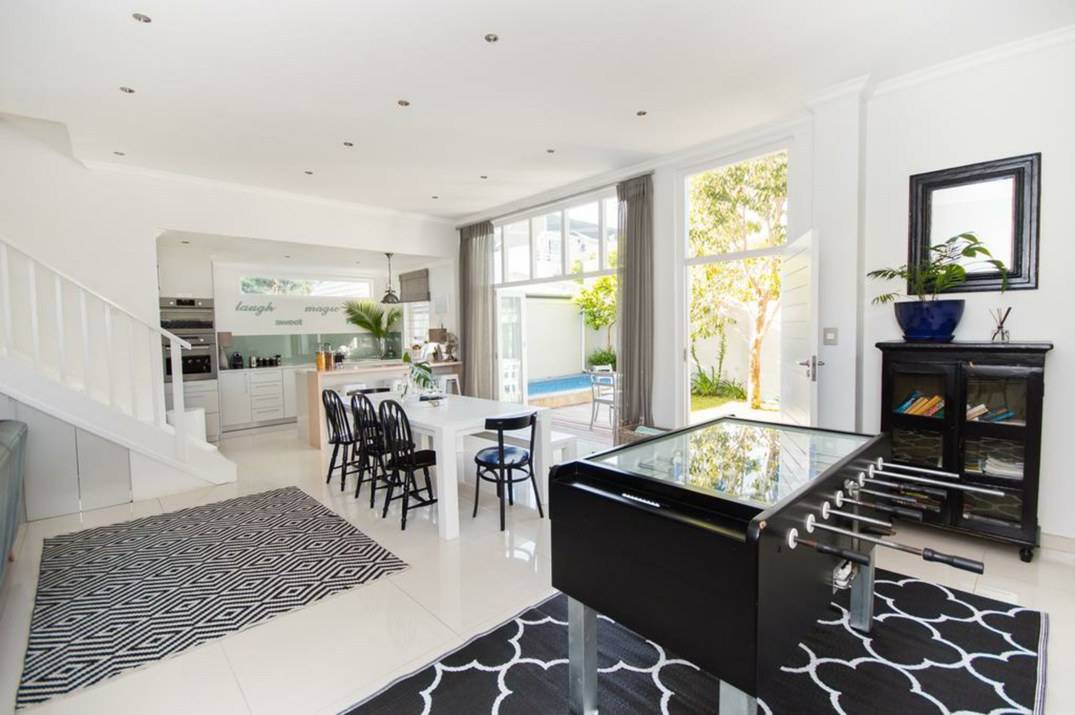 Cricklewood Place - Luxury Holiday Homes