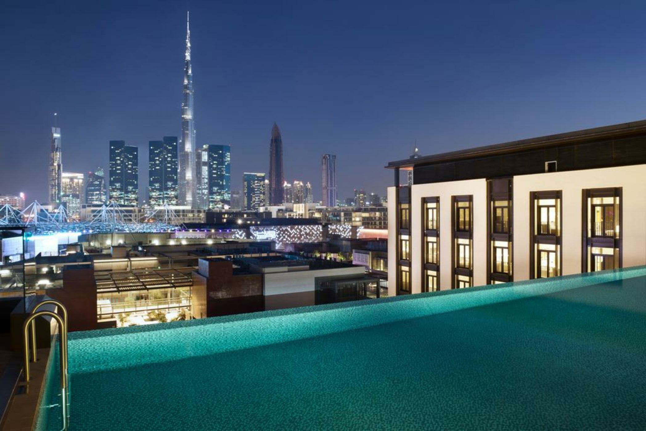 La Ville Hotel & Suites CITY WALK Dubai, Autograph Collection