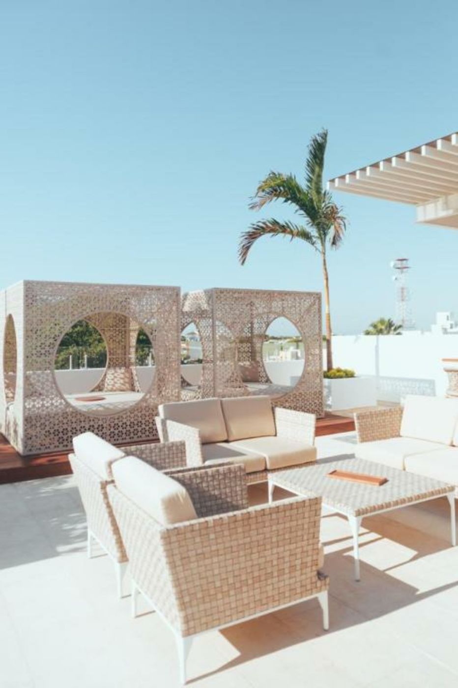 Antera Hotel & Residences