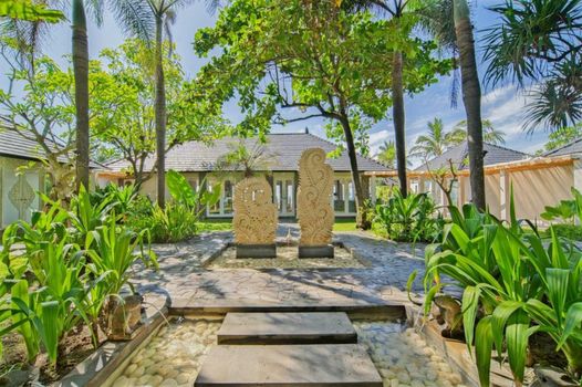 The Royal Purnama Boutique Villas & Beach Club