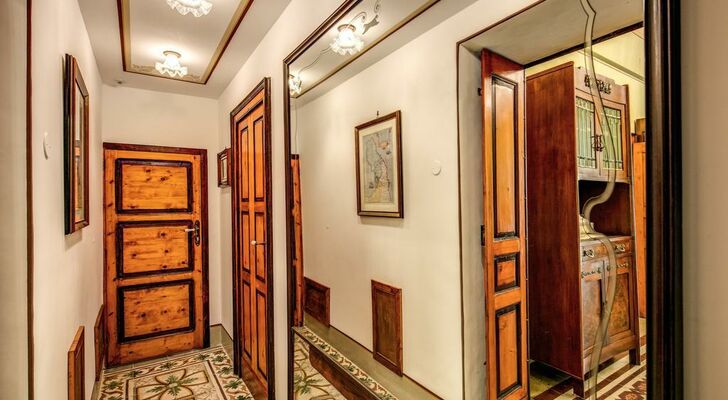 Palazzo Stunis Charme B&B
