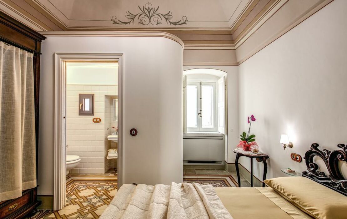 Palazzo Stunis Charme B&B