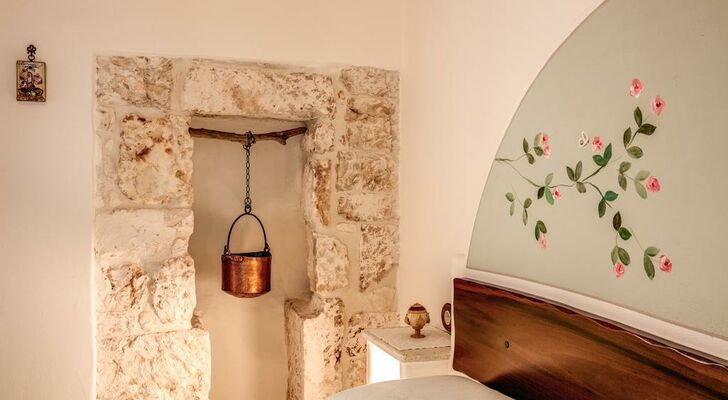 Palazzo Stunis Charme B&B