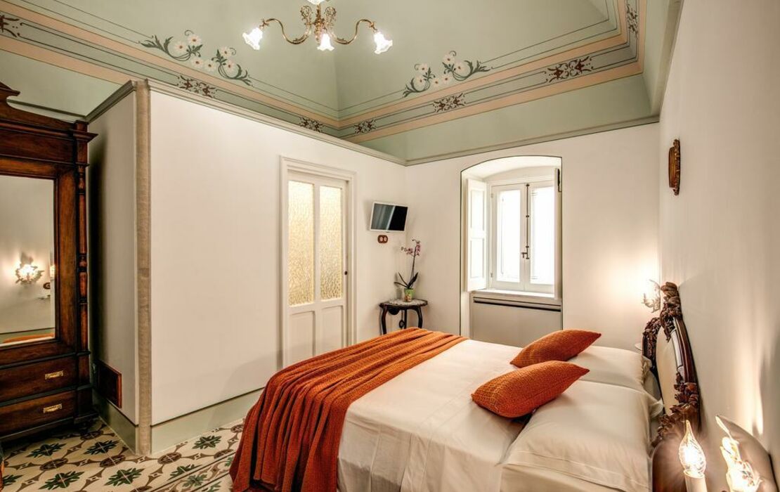 Palazzo Stunis Charme B&B