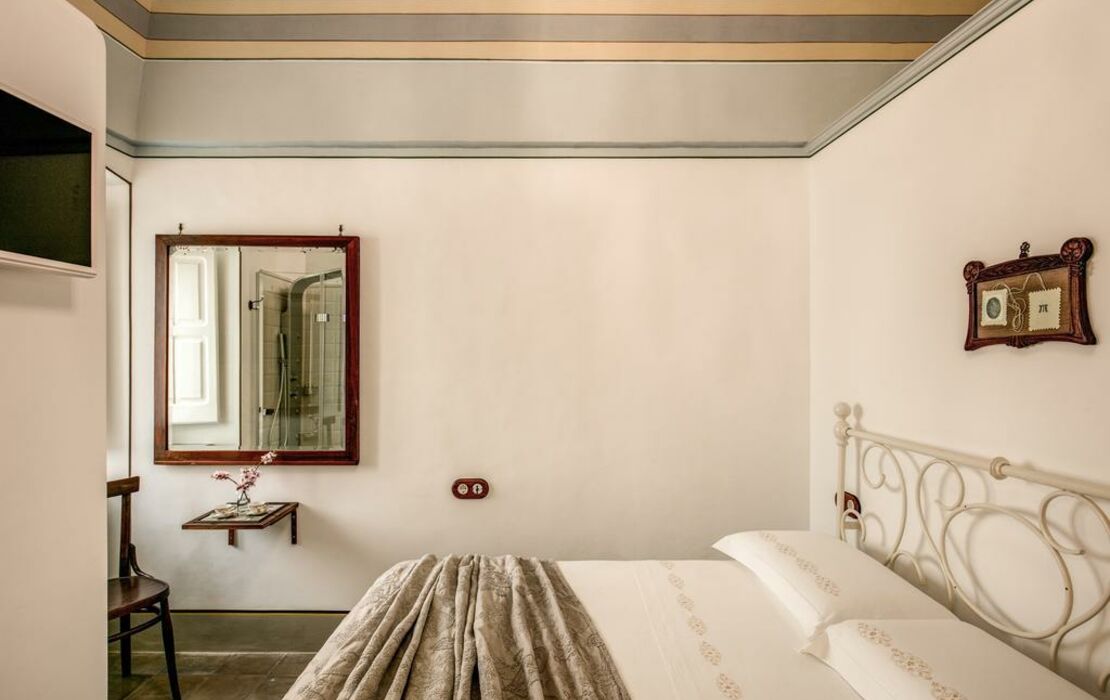 Palazzo Stunis Charme B&B