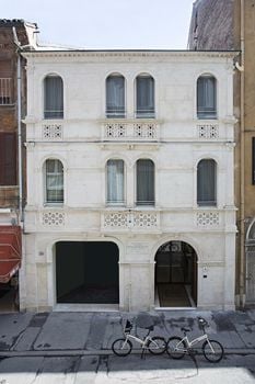 Borgoleoni 18 - Room and Breakfast