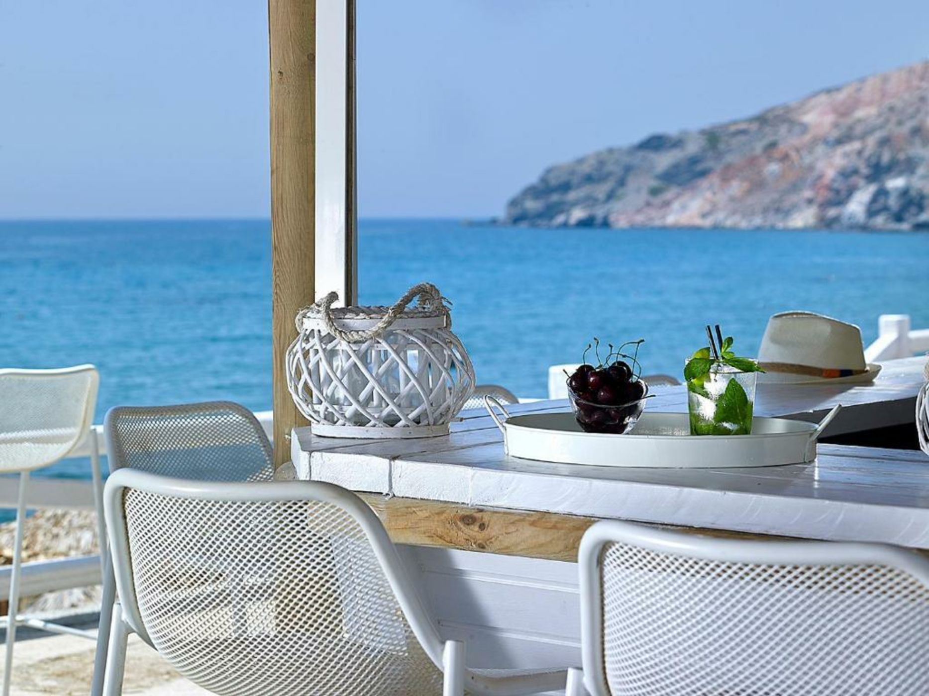 Artemis Deluxe Rooms