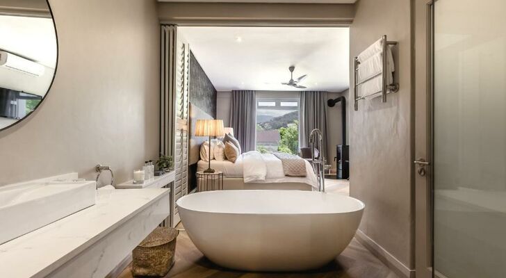 Franschhoek Boutique Hotel - Lion Roars Hotels & Lodges