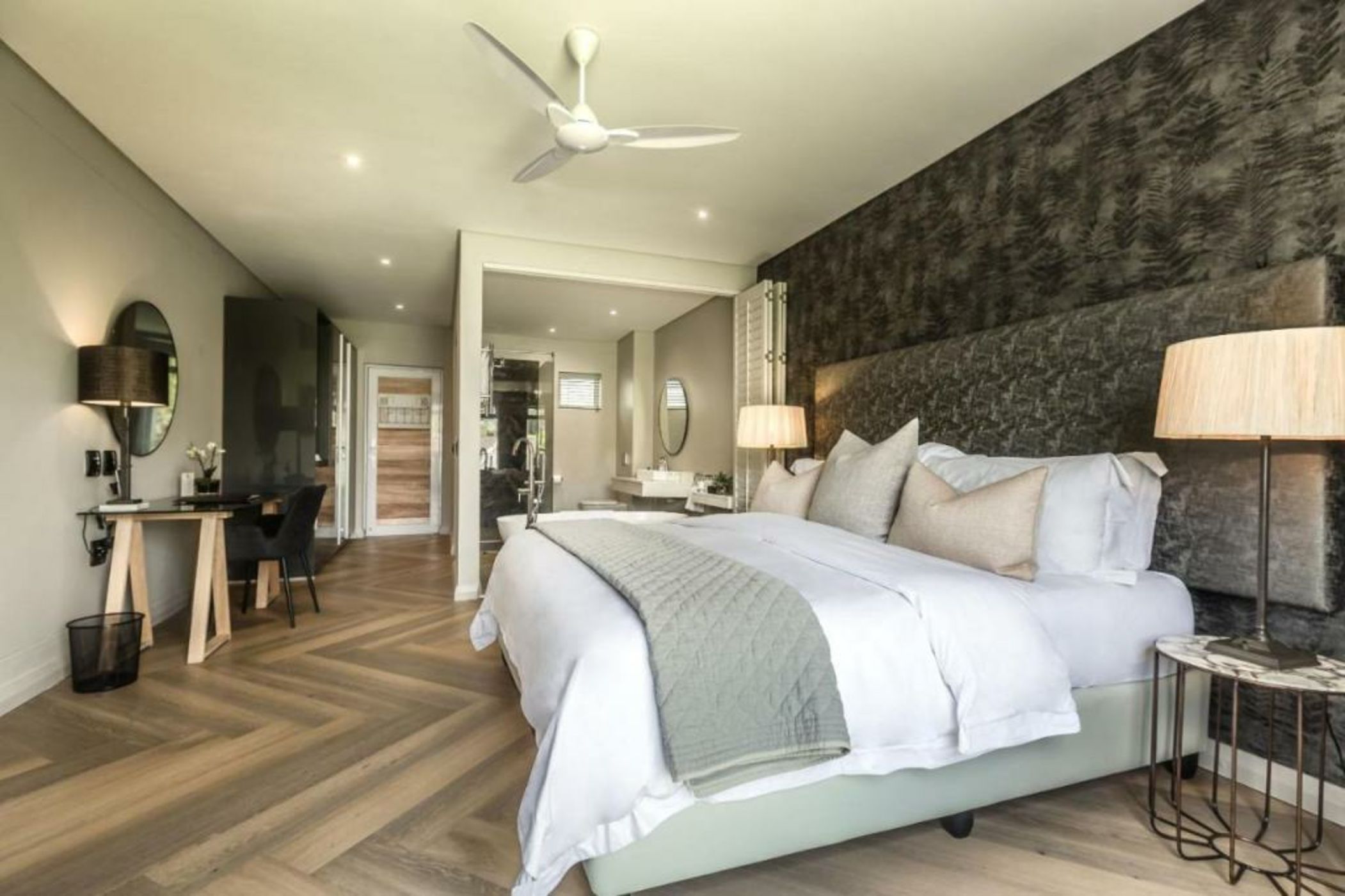 Franschhoek Boutique Hotel - Lion Roars Hotels & Lodges