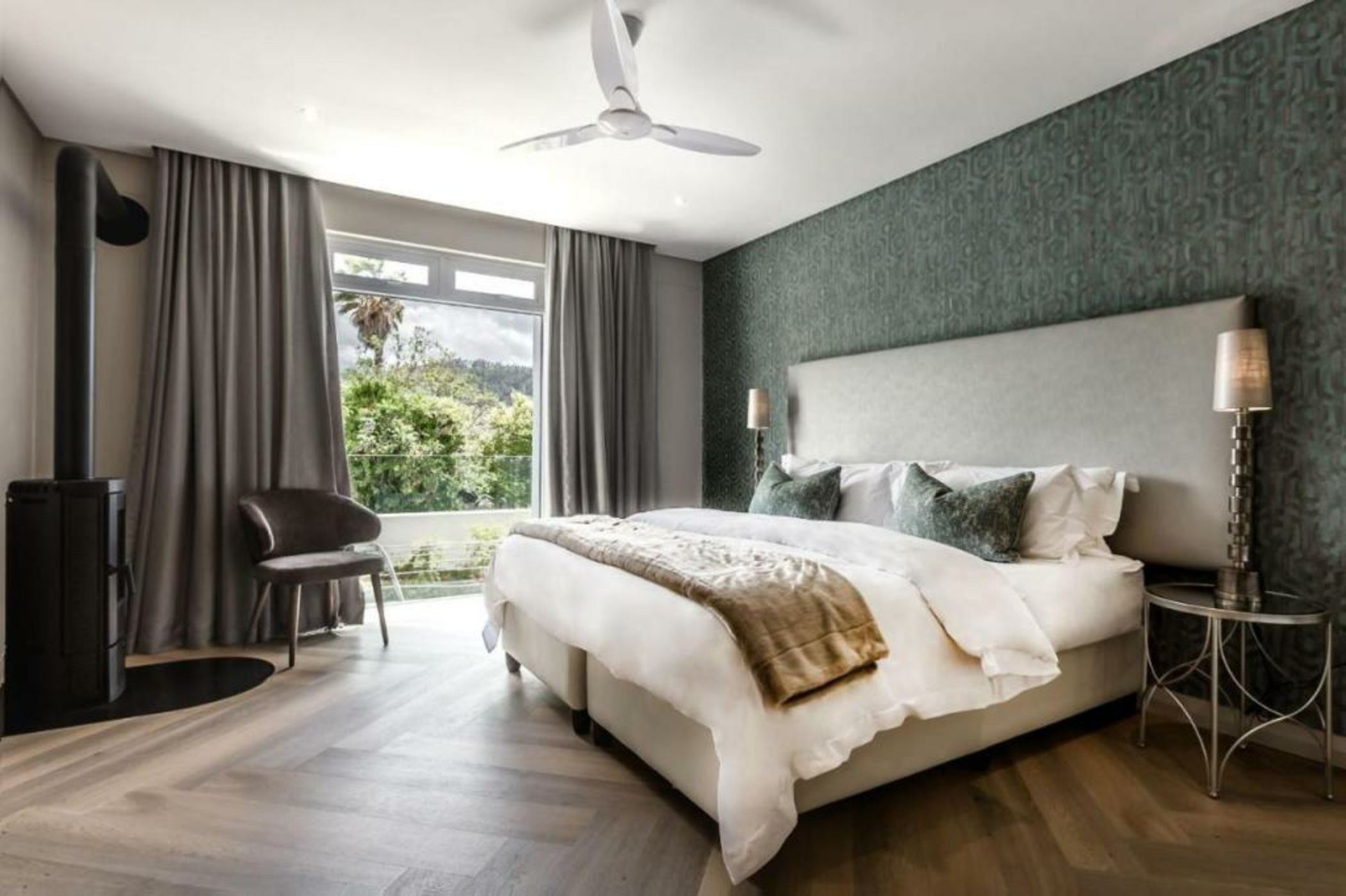 Franschhoek Boutique Hotel - Lion Roars Hotels & Lodges