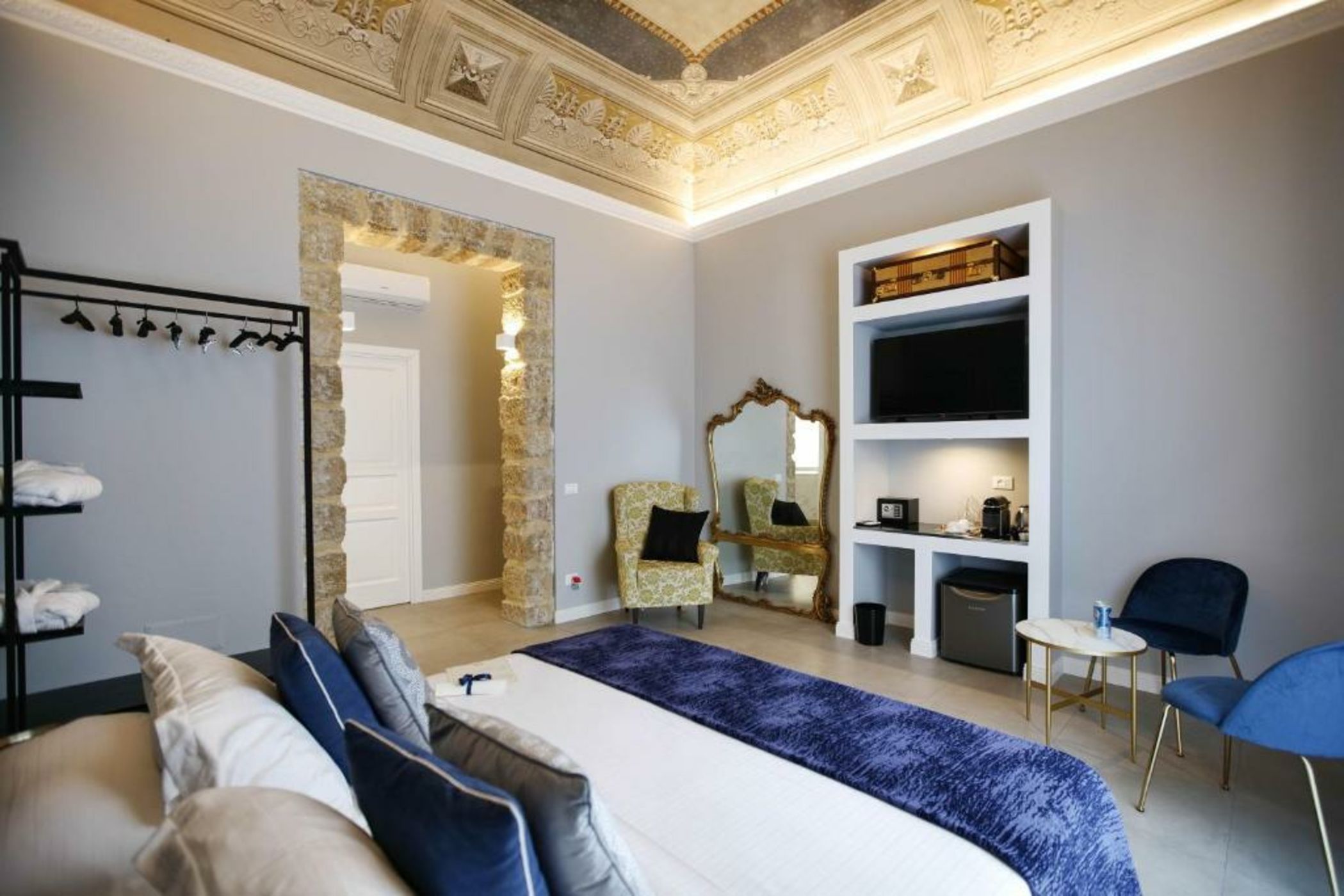 Family Affair Palermo