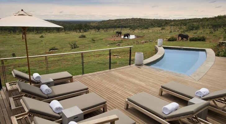 MHONDORO SAFARI LODGE & VILLA