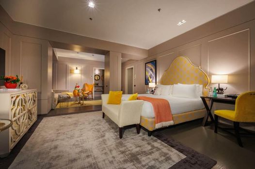 Singer Palace Hotel