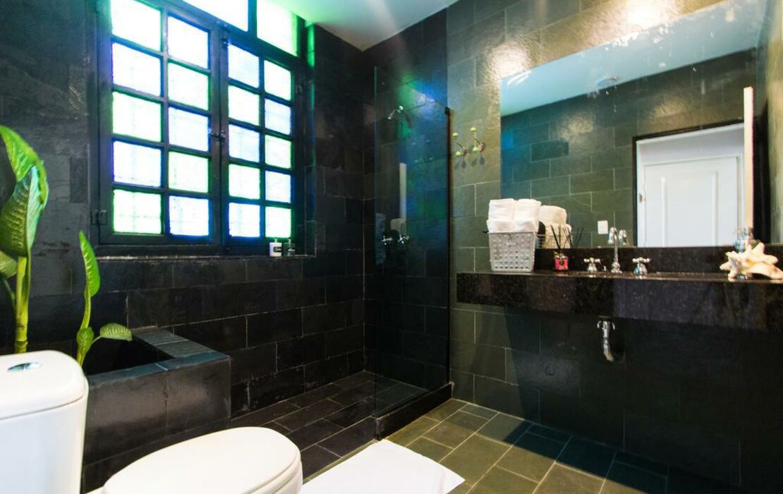 Discovery Suites Rio