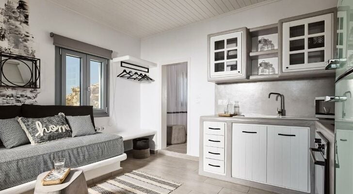 Terra Mare Suites