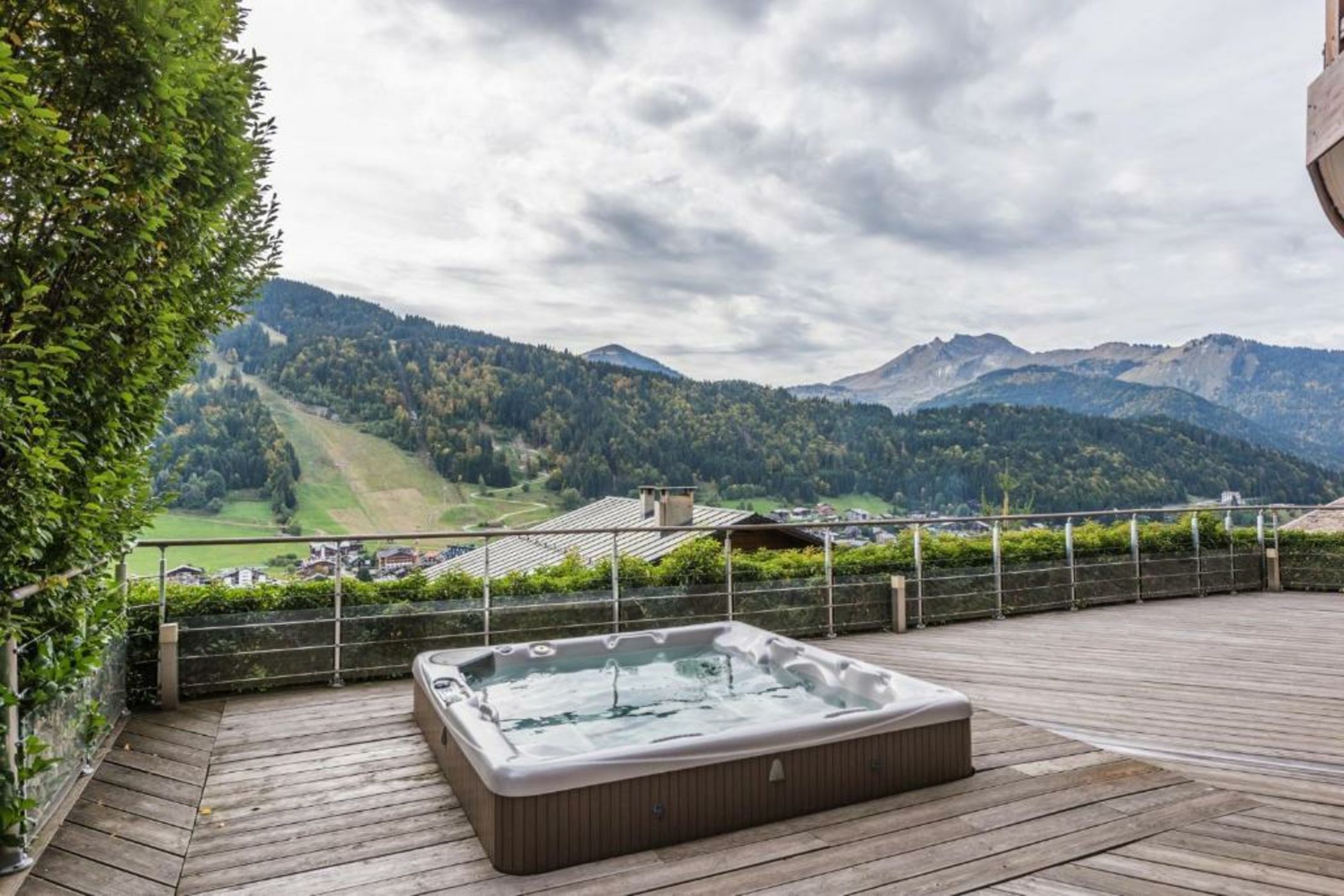 Chalet Omaroo II Morzine - by EMERALD STAY