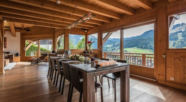 Chalet Omaroo II Morzine - by EMERALD STAY