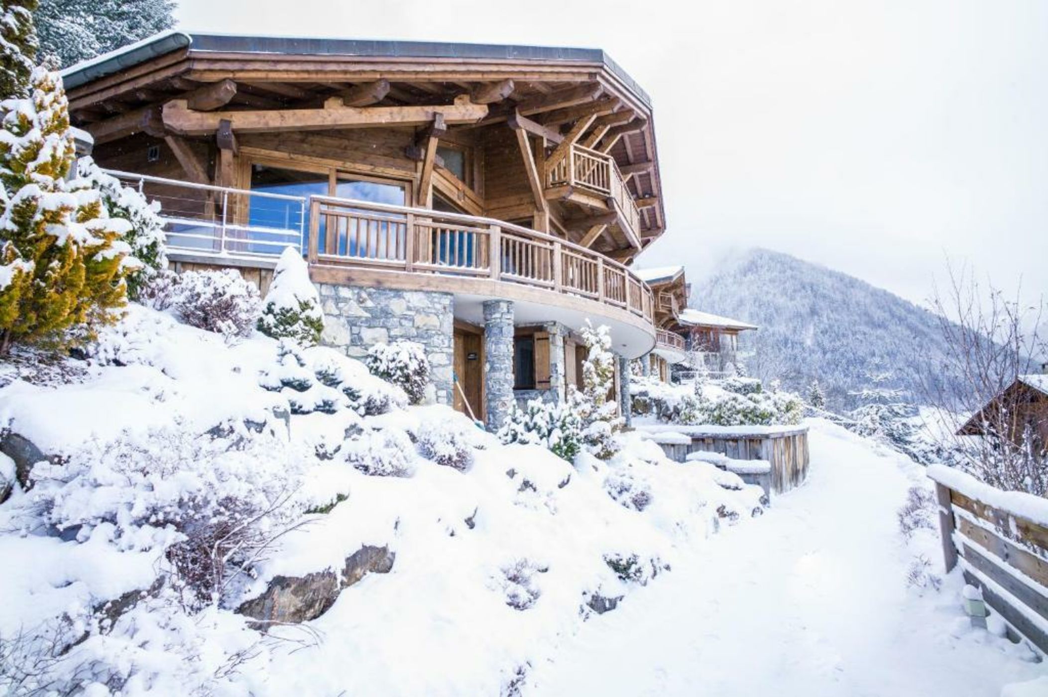 Chalet Omaroo II Morzine - by EMERALD STAY