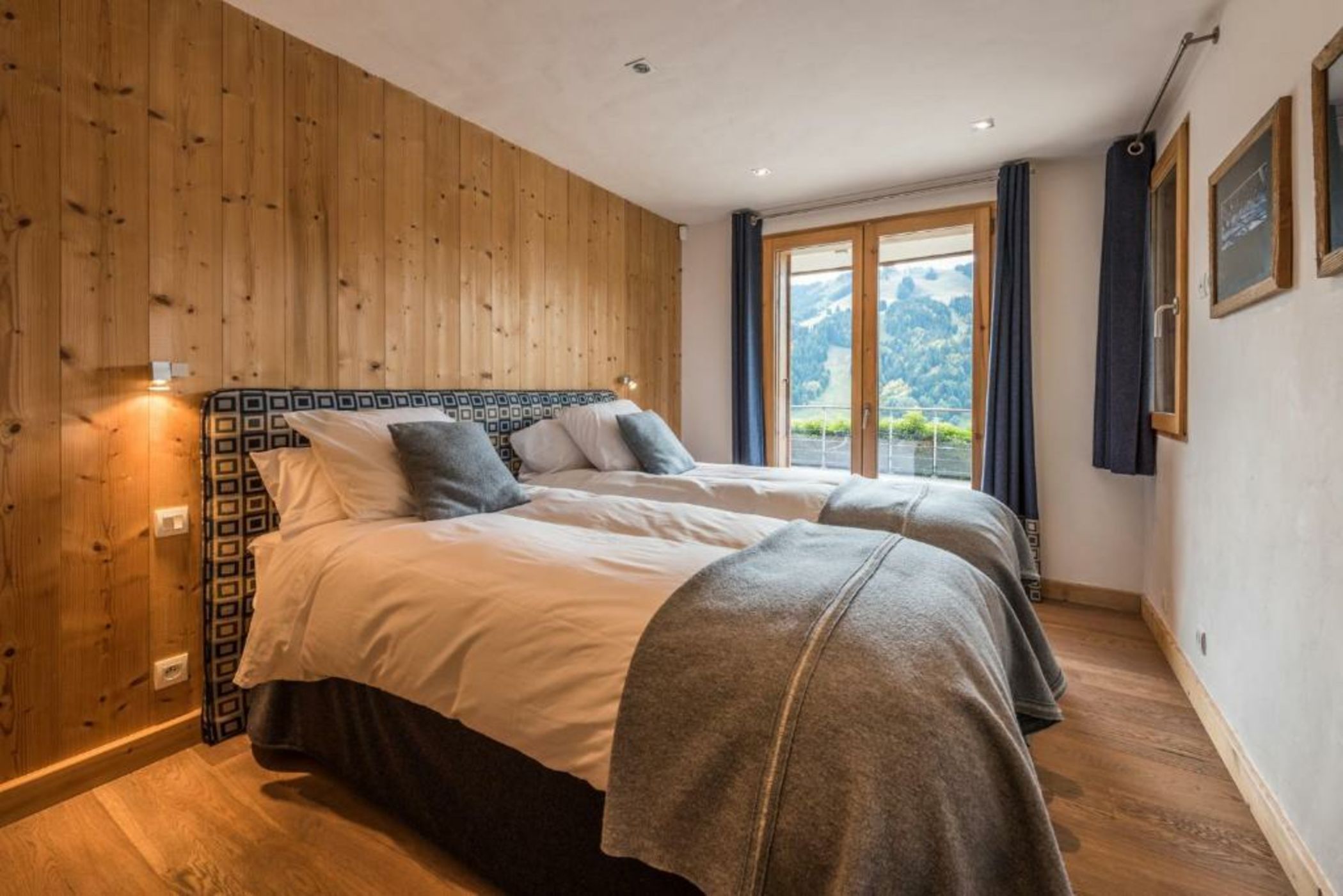 Chalet Omaroo II Morzine - by EMERALD STAY