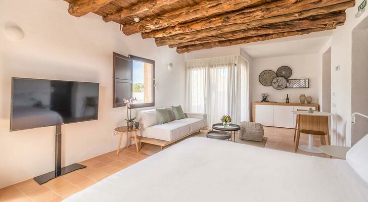 Safragell Ibiza Suites & Spa