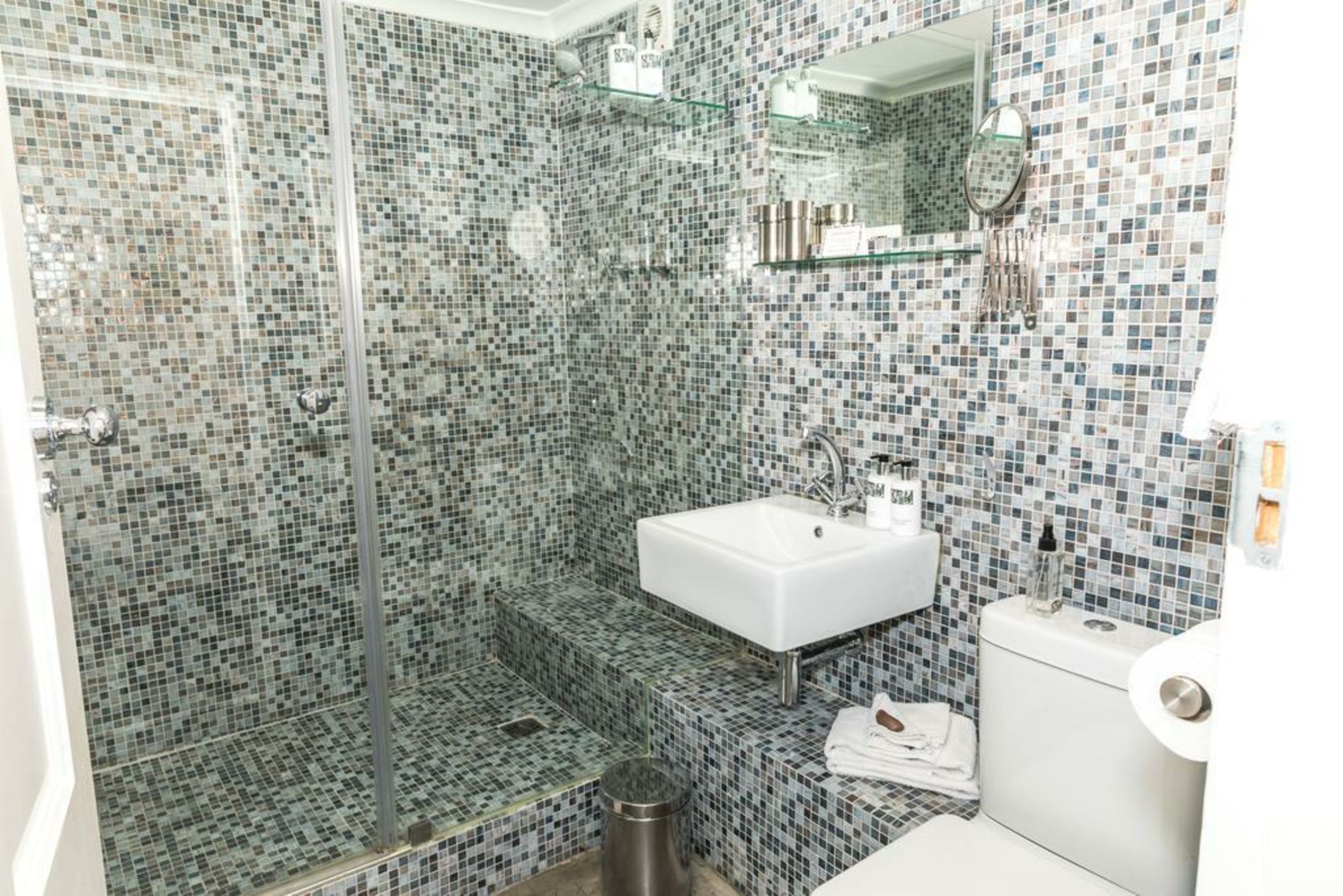 Antrim Villa by Antrim Collection