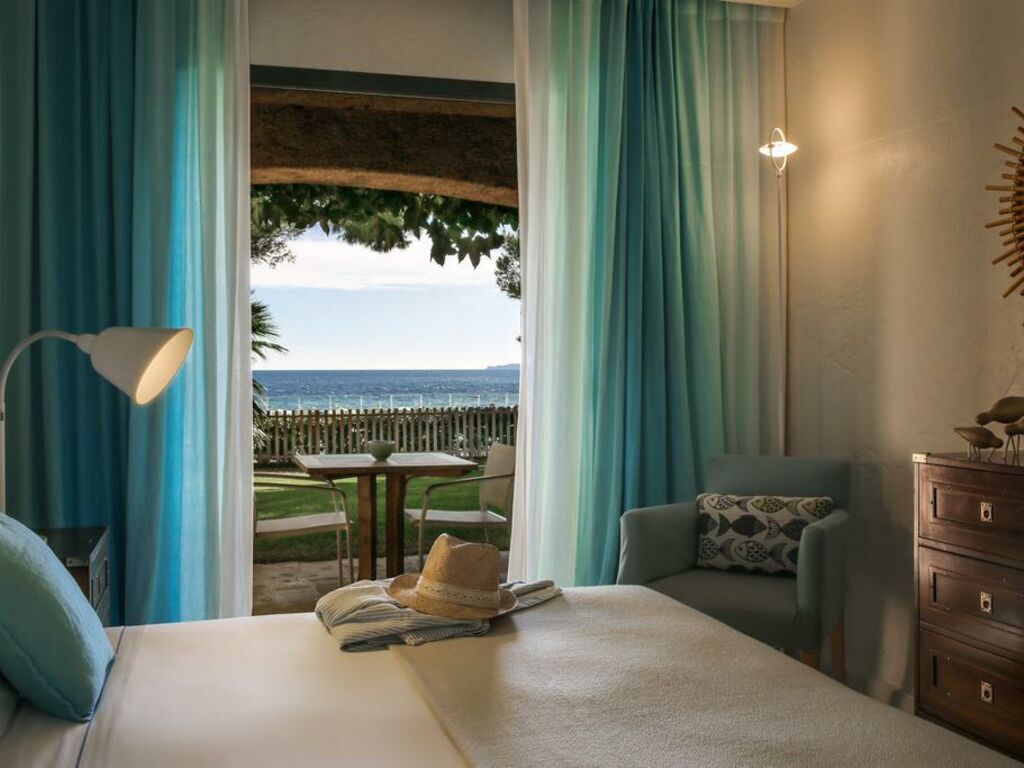 La Pinède Plage A Design Boutique Hotel La Croix Valmer France