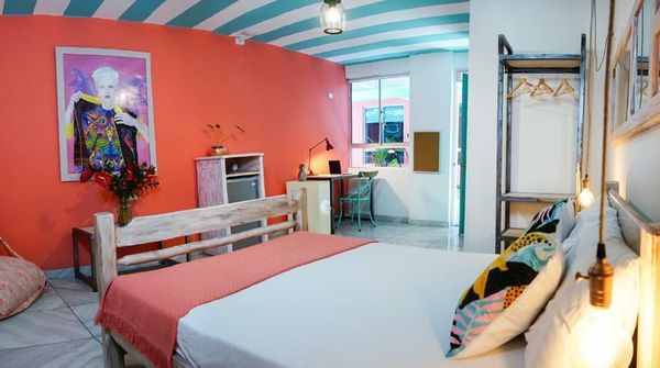 Flamingo Hostel & Coworking