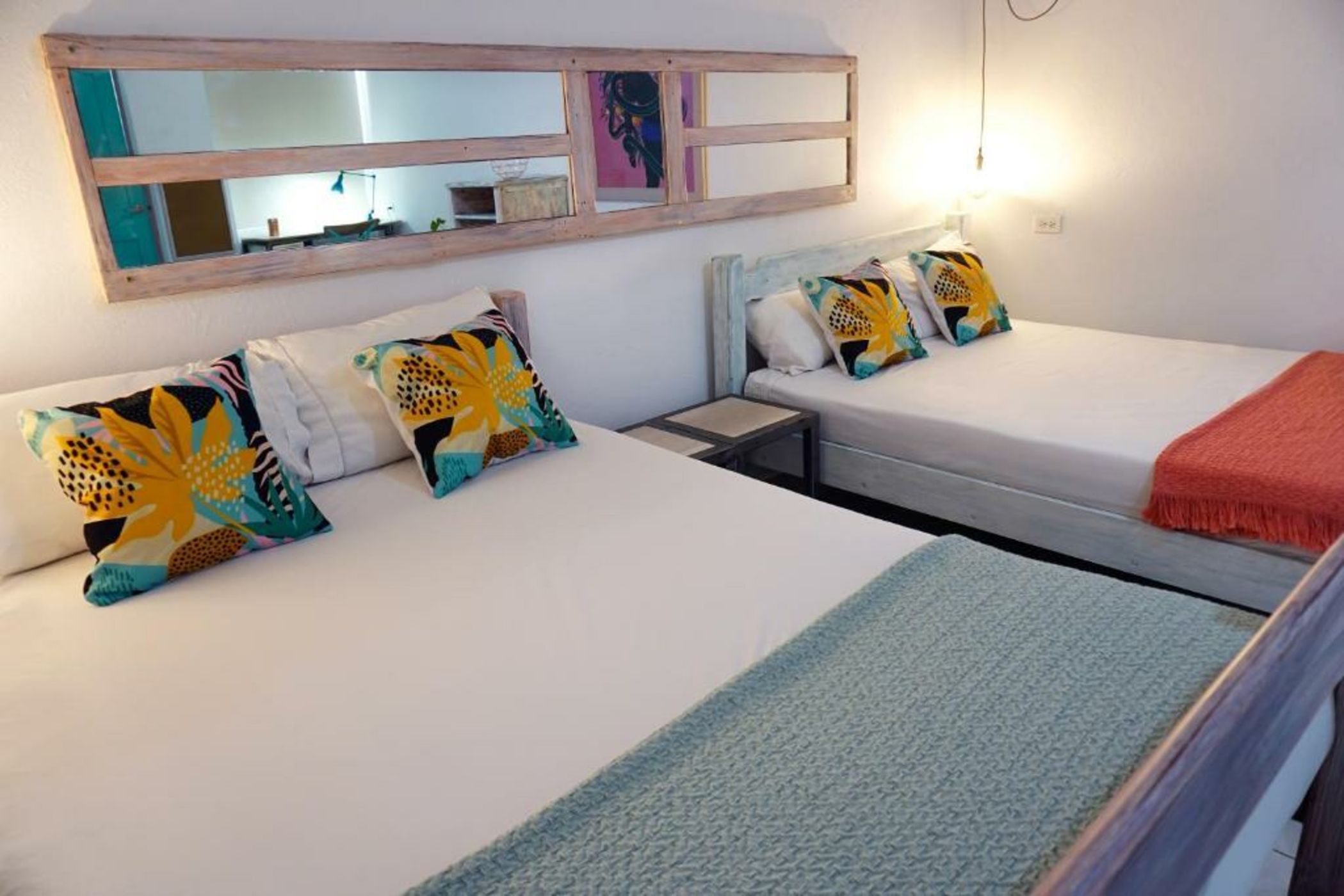 Flamingo Hostel & Coworking