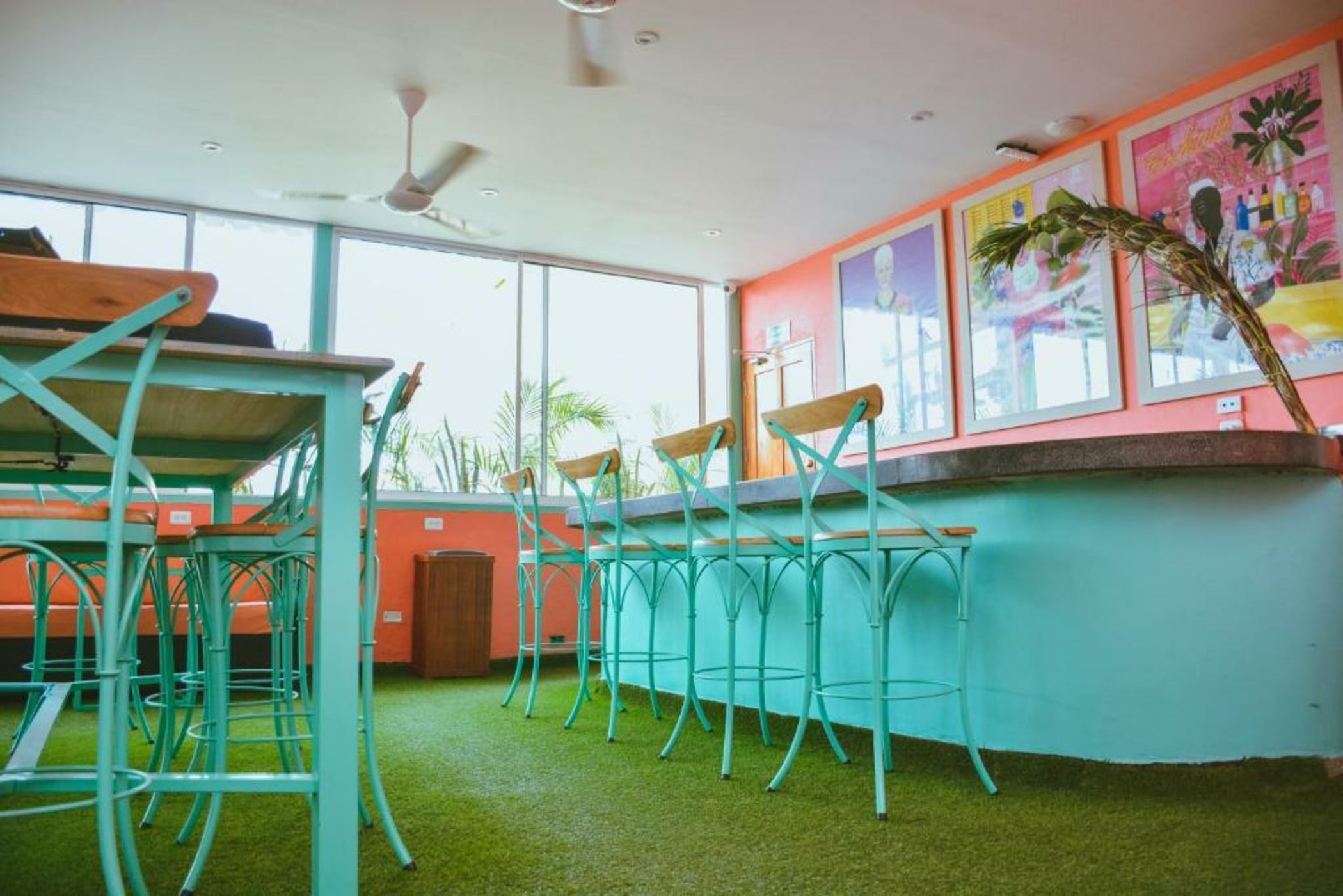 Flamingo Hostel & Coworking