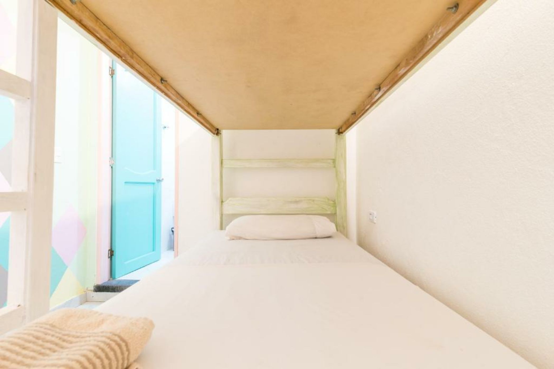 Flamingo Hostel & Coworking