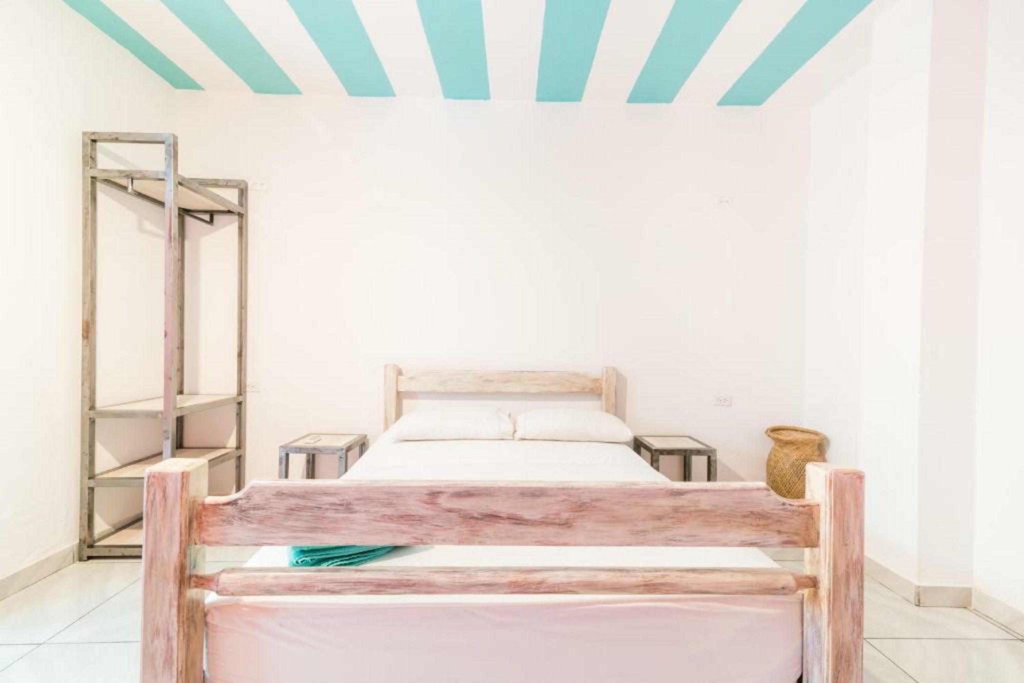 Flamingo Hostel & Coworking