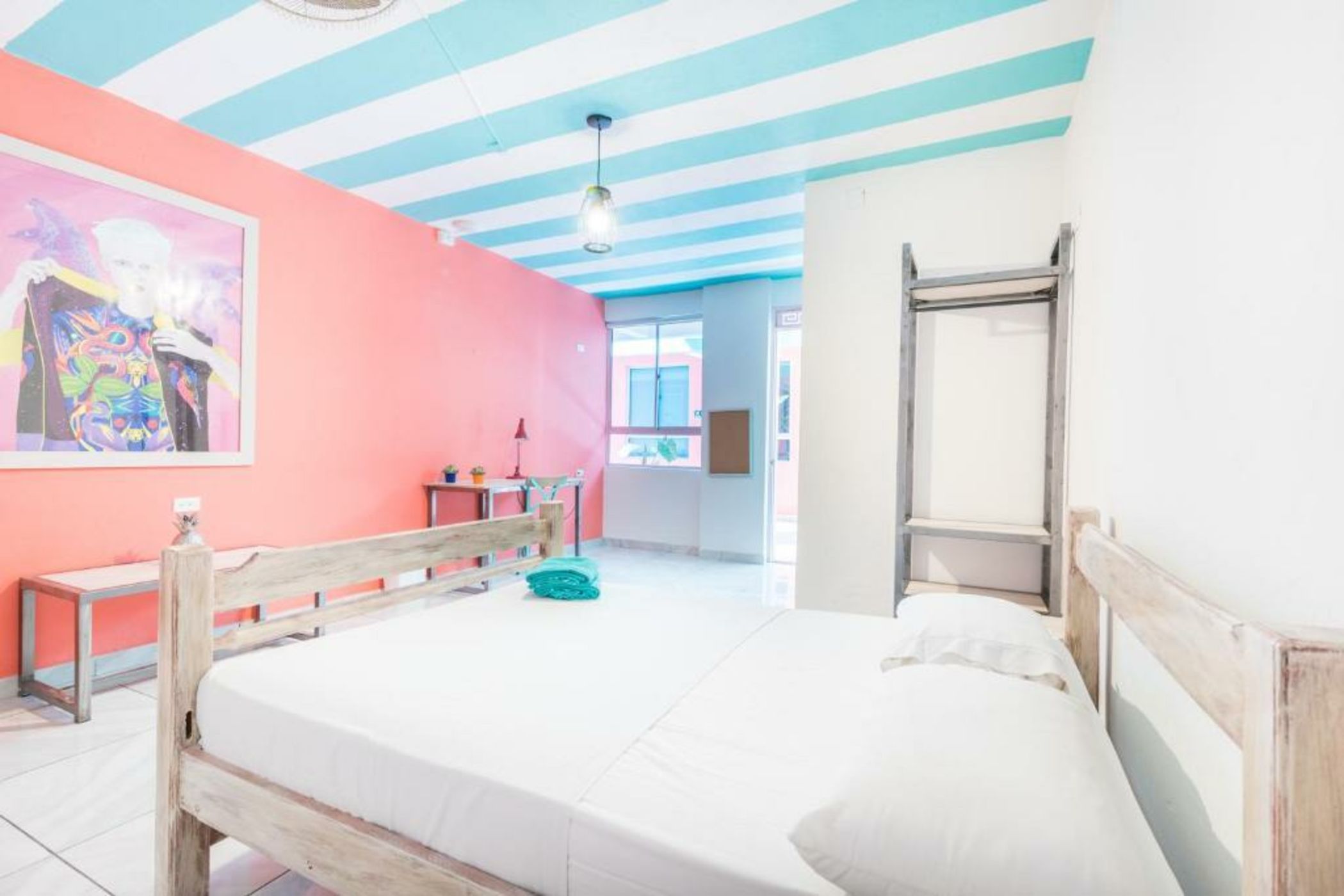 Flamingo Hostel & Coworking