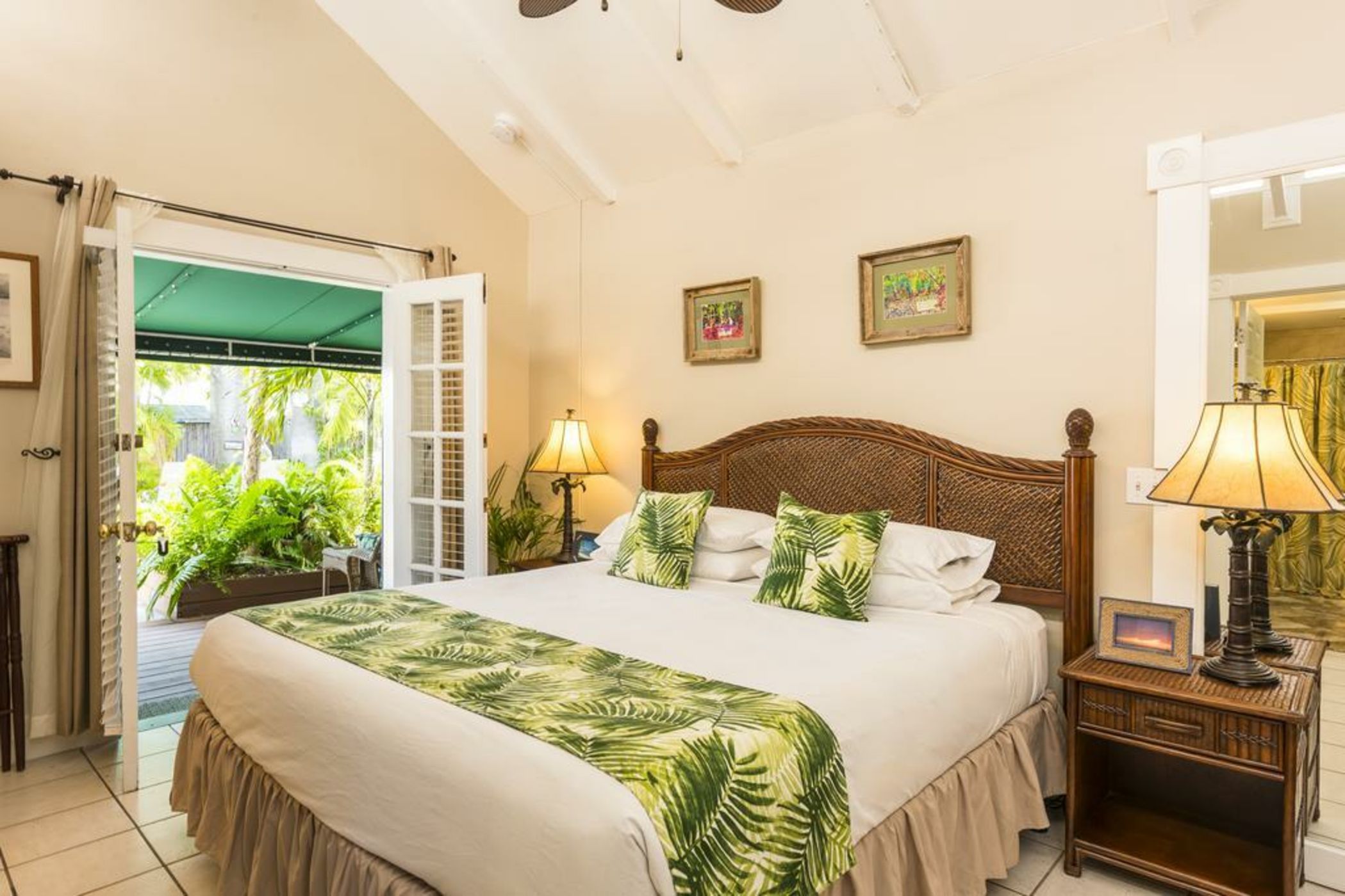 Andrews Inn & Garden Cottages