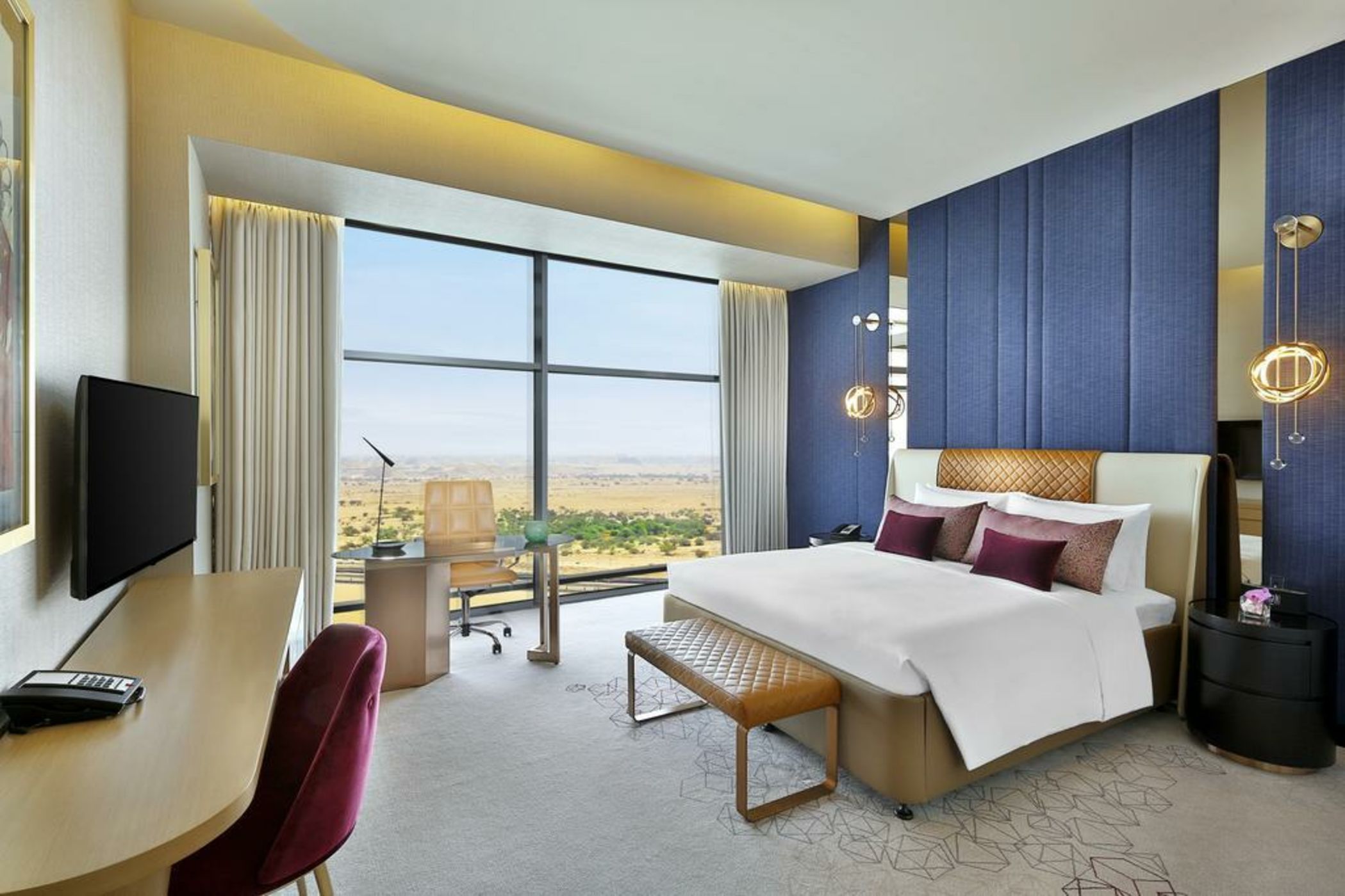 AlRayyan Hotel Doha, Curio Collection by Hilton