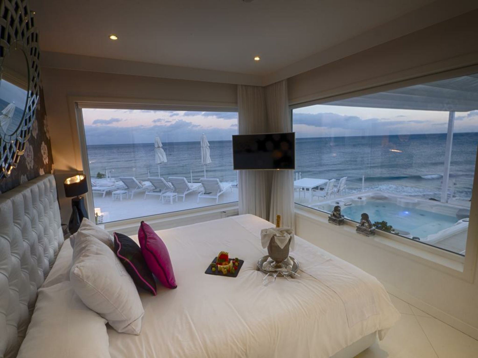 Lani's Suites de Luxe - Adults Only