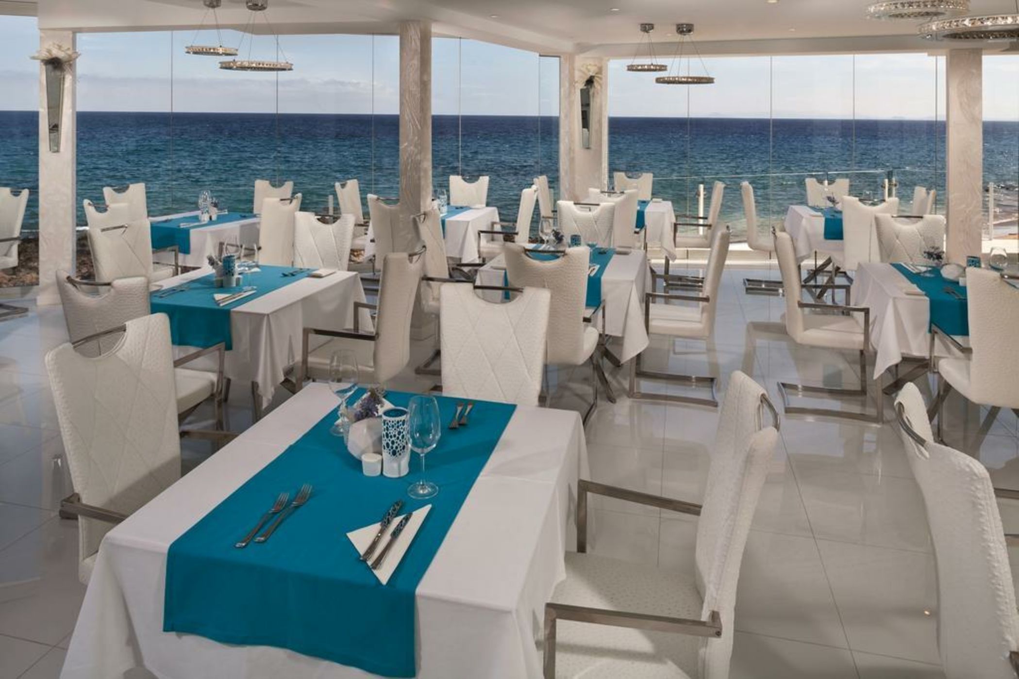 Lani's Suites de Luxe - Adults Only